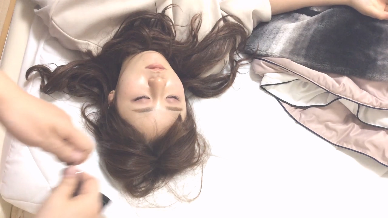 深夜迷香：她喝下那杯酒后，彻底沦为猎物